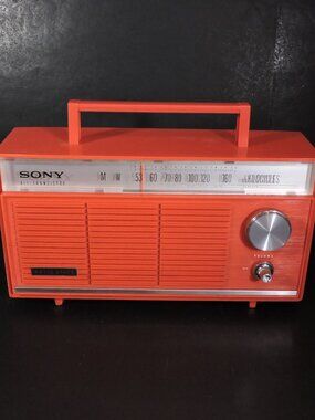 Vintage SONY Model 8R-42 Solid State Transistor Portable Radio 1968 era Japan